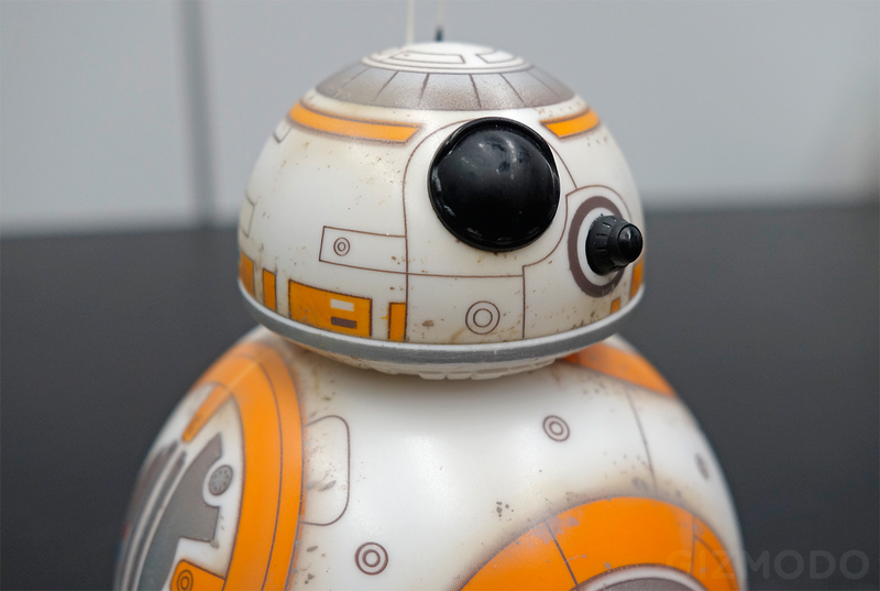 Illustration for article titled A New Wearable Lets You Control Sphero's BB-8 Using the Force